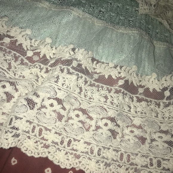 Hollister Double Layer Sweater - Picture 2 of 3